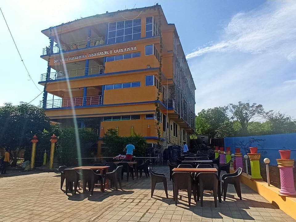 Shanti Krishna Residency Hotel in Karnataka