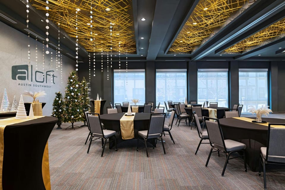 Aloft Austin Southwest Hotel in Austin