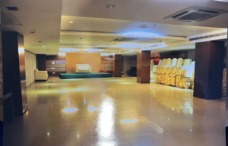 Hotel Grand Himayat Hotel in Hyderabad