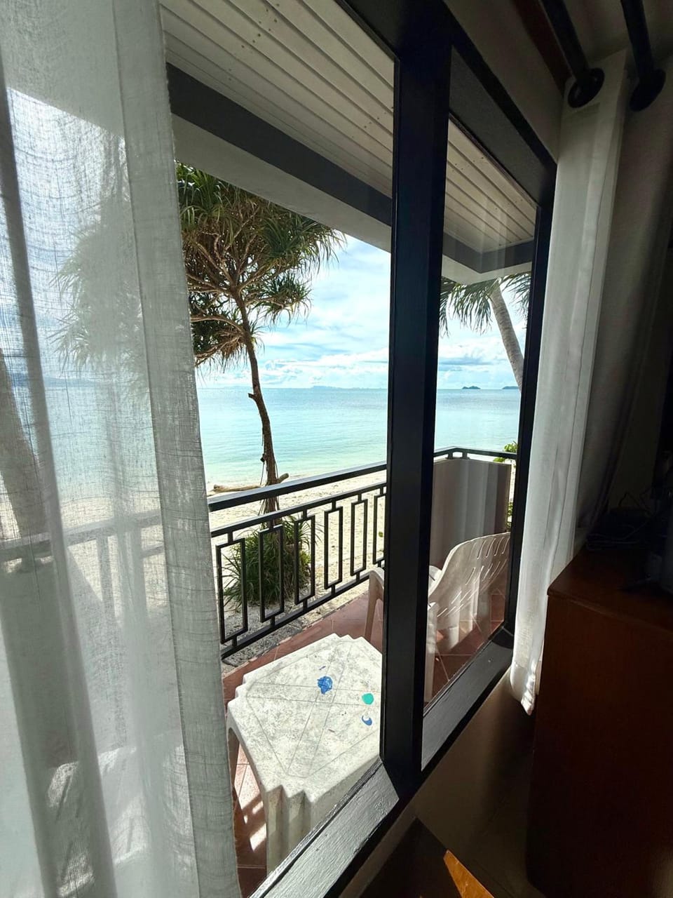 Mr. Black Resort Resort in Ban Tai