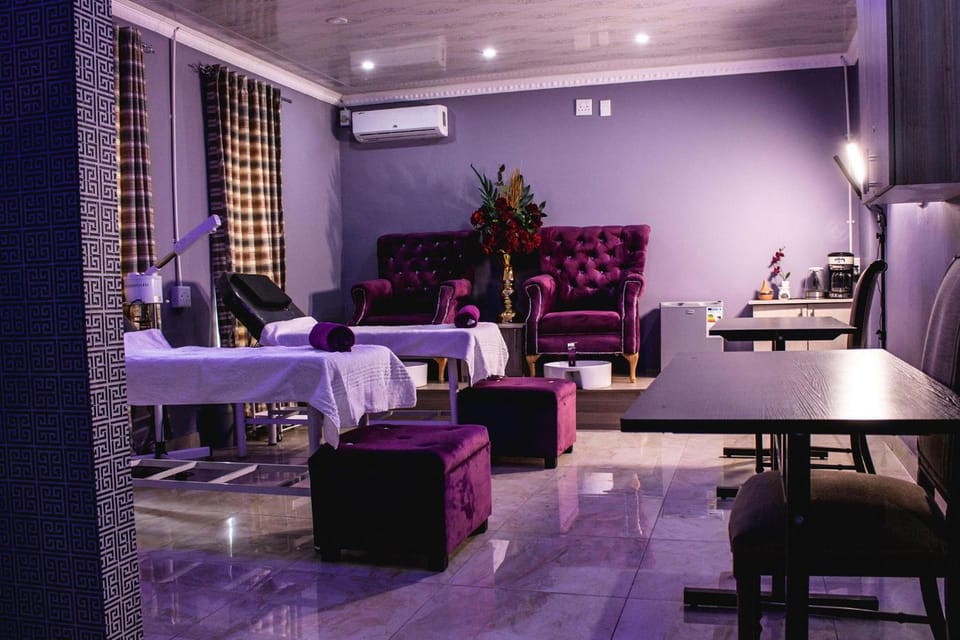 Gold Crown International Hotel Johannesburg Hotel in Gauteng