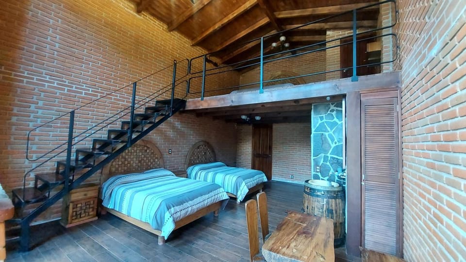Cabanas Dona Anita Hotel in Hidalgo, Mexico