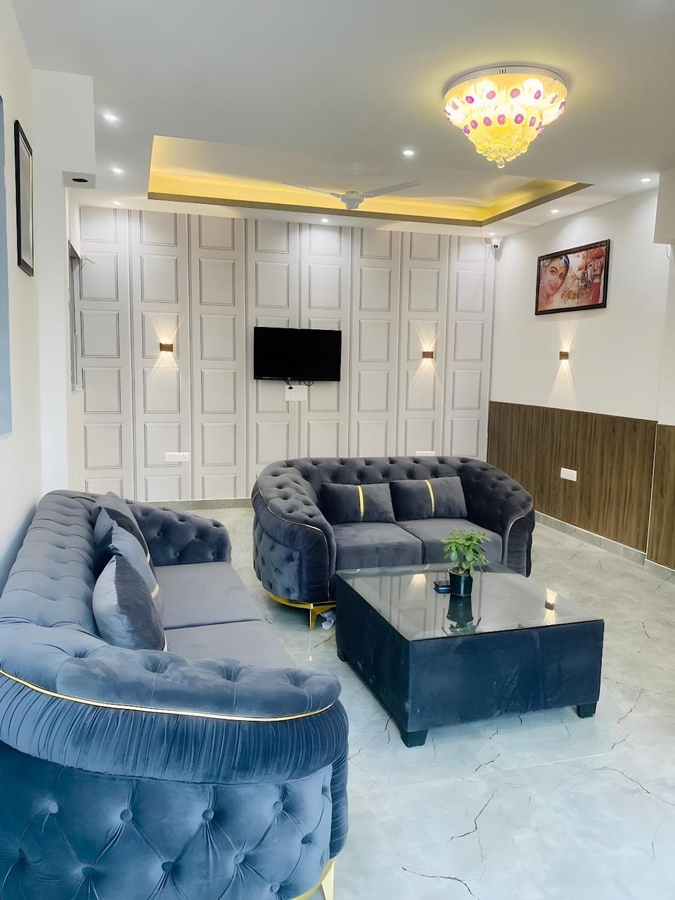 CRESCENT INN Hotel in Haryana