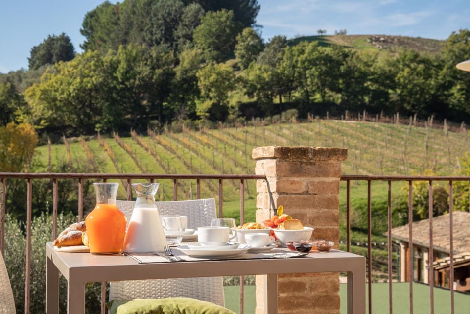 Re Artu Assisi Country Lifestyle Apartment hotel in Umbria