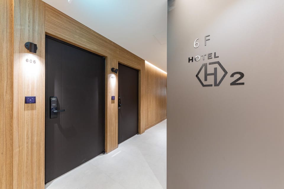 Cheonan Hotel H2 Motel in South Korea