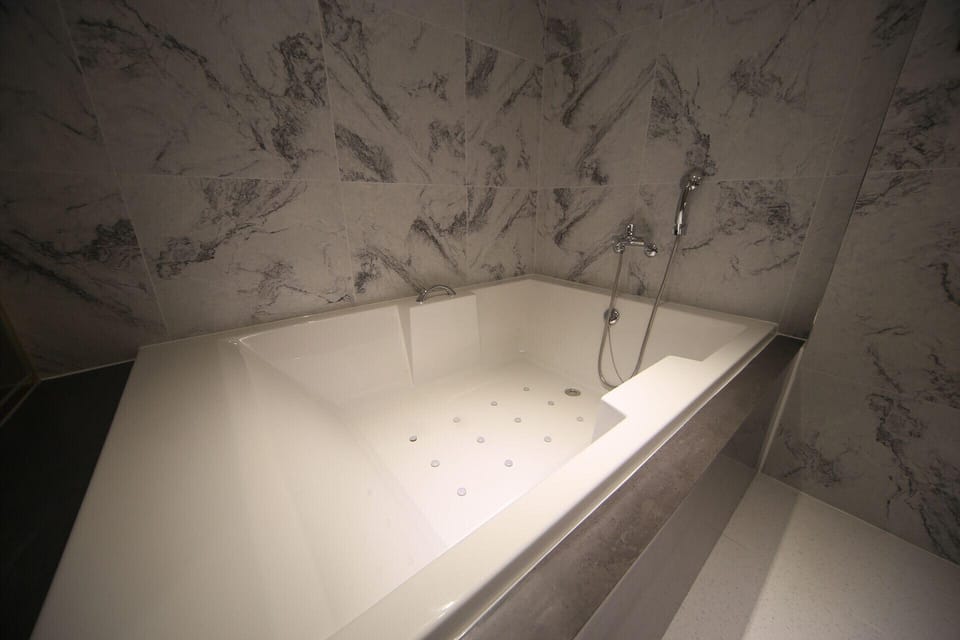 H Avenue Hotel DongRae Hotel in Busan