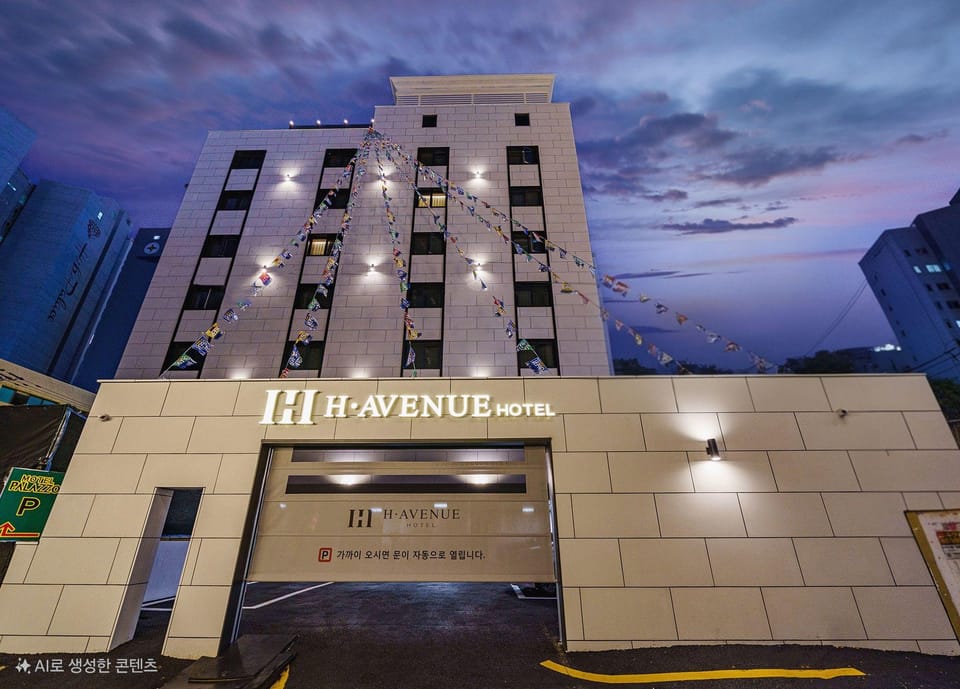 H Avenue Hotel DongRae Hotel in Busan