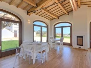 Villa Coralia Agriturismo Hotel in Marche