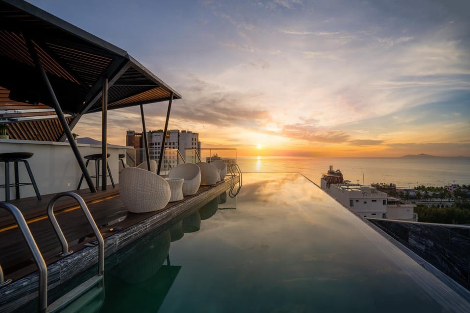 Draco Hotel & Suites Hotel in Da Nang