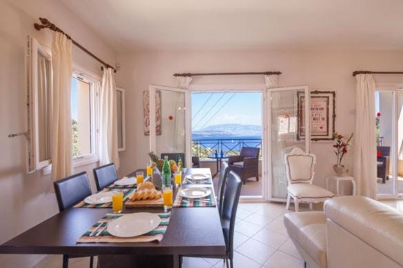 Villa Elissavet - Kalami bay Resort in Corfu, Greece