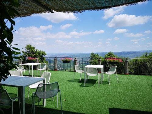 Rocche Costamagna Art Suites Hotel in La Morra