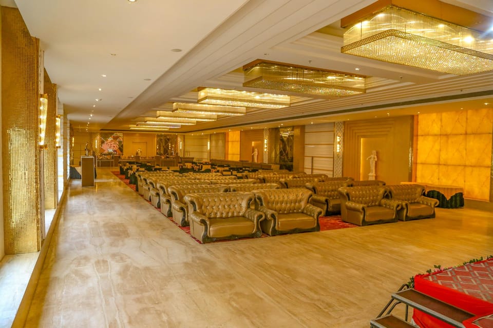 Four Leaf Hotel,Budaun Hotel in Uttar Pradesh