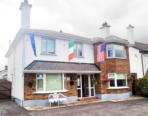AVALON HOUSE Hotel in Galway