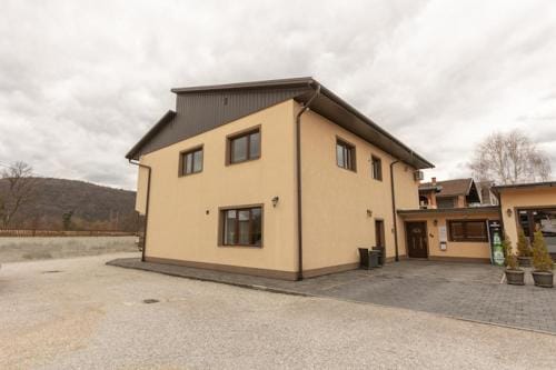 Pansion San Hotel in Lika-Senj County