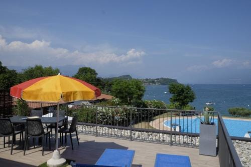 Campeggio Villaggio San Giorgio Vacanze Hotel in Manerba del Garda