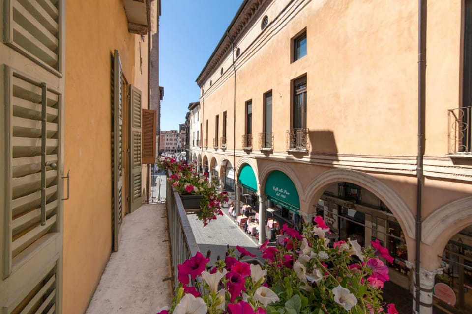 Hotel Broletto Mantova - Centro Storico Hotel in Mantua