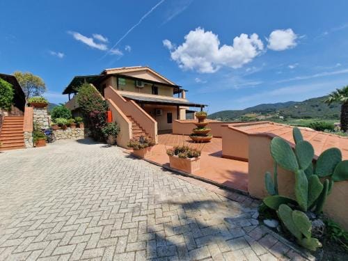Al Barcoco Hotel in Campo nell'Elba