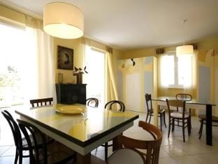 Villa Amelia Rooms Hotel in Emilia-Romagna
