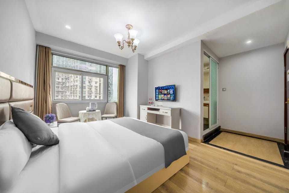 City 118 Hotel Chongqing Lianglukou Street Community Children's Hospital Hotel in China