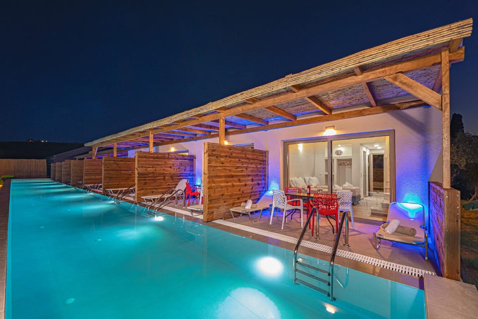 Private pool