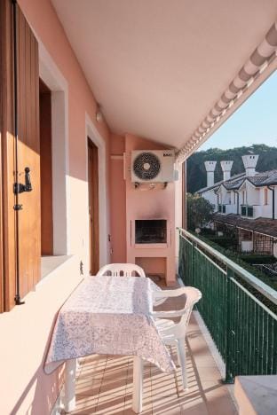 Nice Apartment in Residence with Swimming Pool - Great Location in Rosolina Mare Hotel in Rosolina Mare
