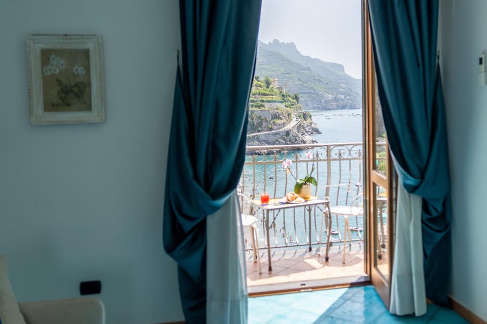 Palazzo Vingius Hotel in Minori