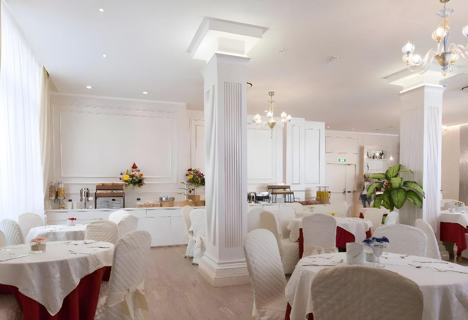 Amsterdam Suite Hotel & Spa Hotel in Rimini