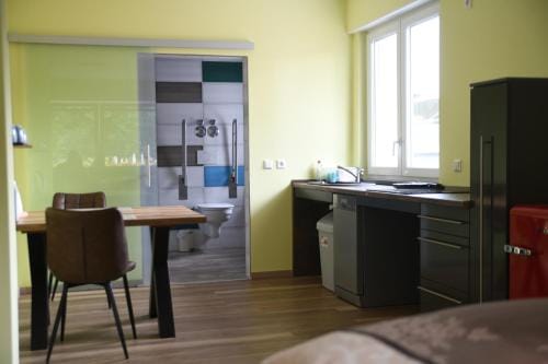 Boarding House Zweibrucken Hotel in Saarland, 66, Germany