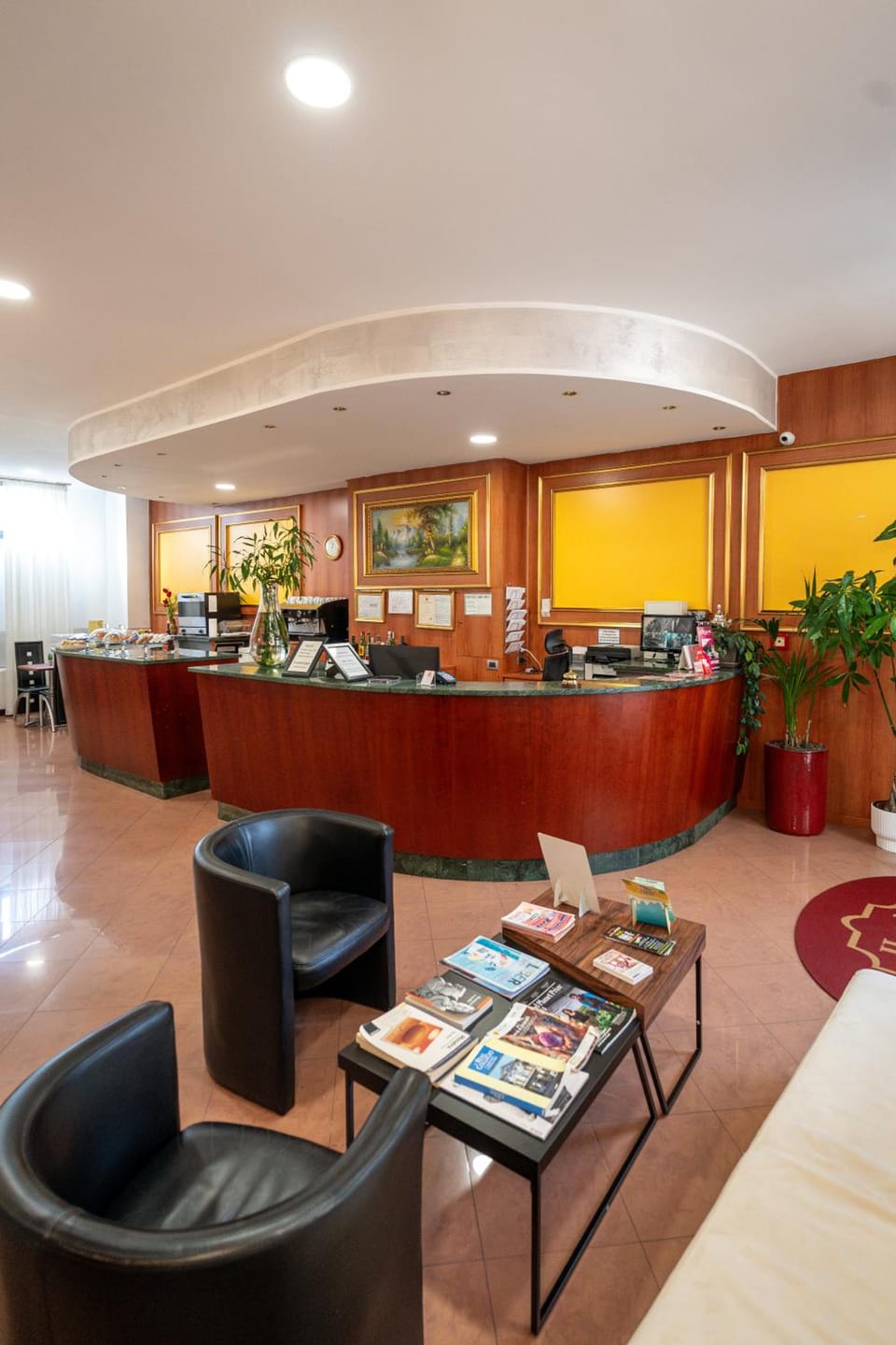 Hotel Cavour Resort Hotel in Piedmont