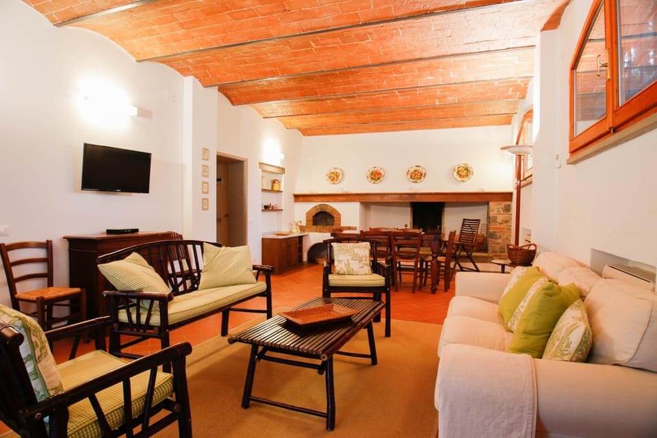 Casa Montecuccoli Hotel in Tuscany