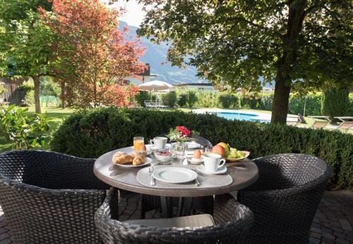 Pension Sandhofer Hotel in Trentino-South Tyrol