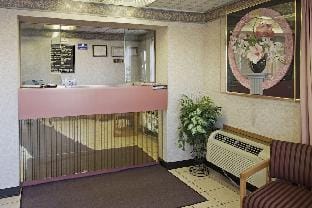 Americas Best Value Inn Hotel in Fort Wayne