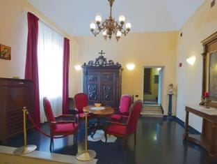 Palazzo Vescovile Hotel Hotel in Noli