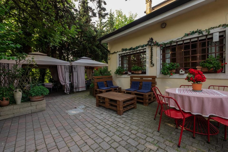 Ai Due Pini B&B Hotel in Veneto