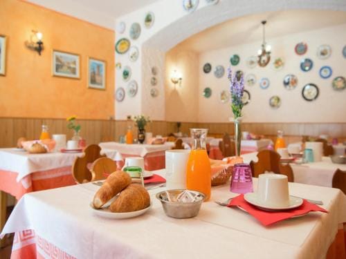 Albergo Centrale Hotel in San Zeno di Montagna