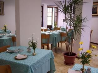 Albergo Corona Hotel in Emilia-Romagna