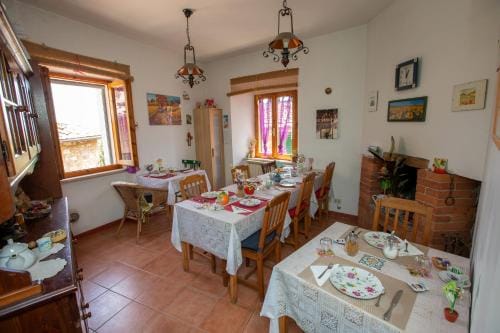 Antico Borgo di Torri Hotel in Tuscany