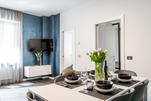 Appartamenti Vasco Renna Surf Center Hotel in Nago–Torbole