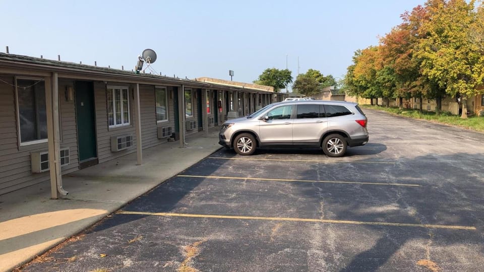 Americas Best Value Inn Hotel in Merrillville