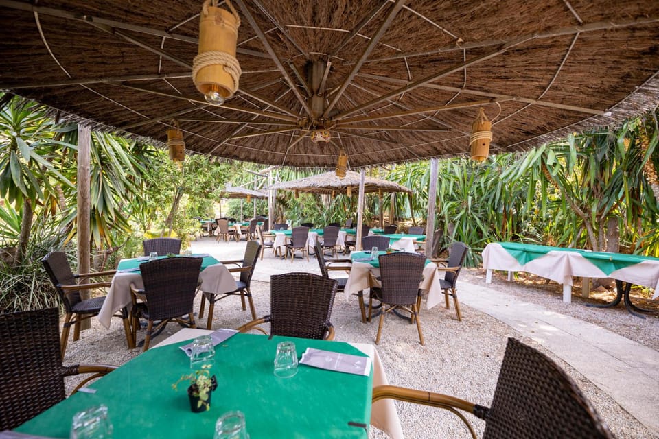 Camping Village Rosselba Le Palme Resort in Tuscany