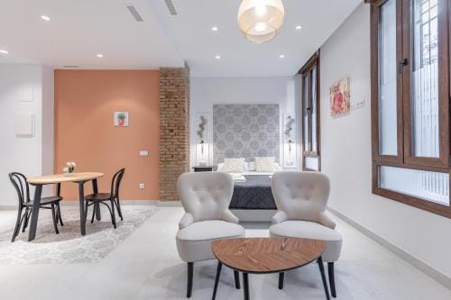 Gorgeous Apartment close to City Centre Hotel in Valencia