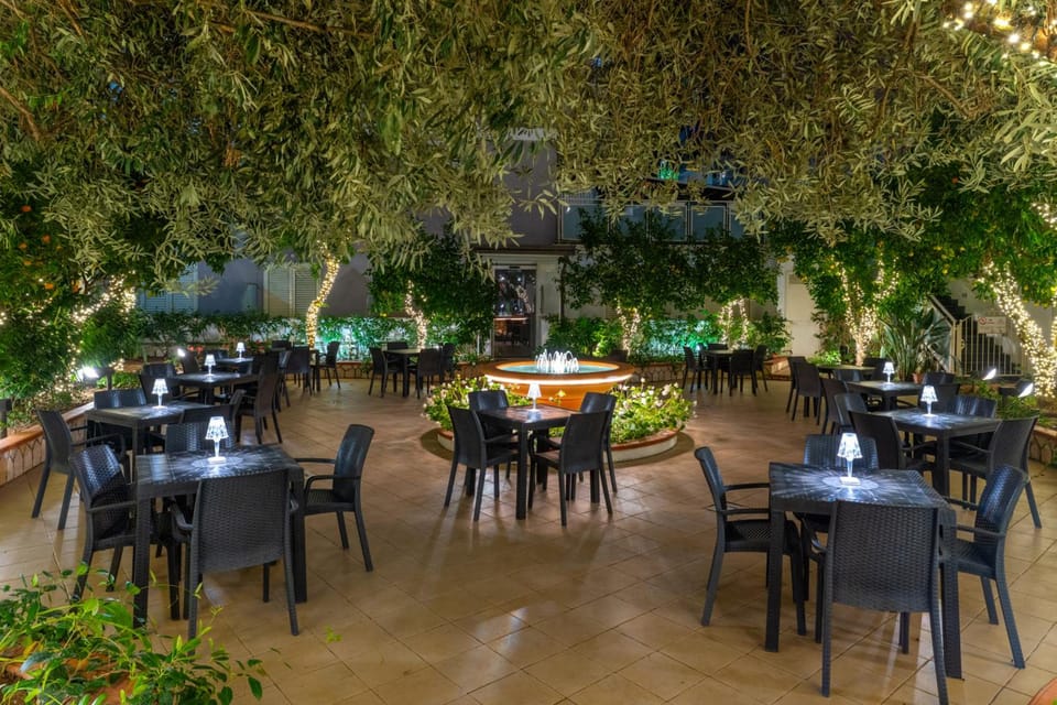 Hotel Ascot Sorrento Hotel in Priora