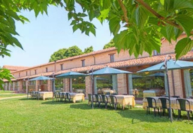 Hotel La Foresteria Hotel in Marche