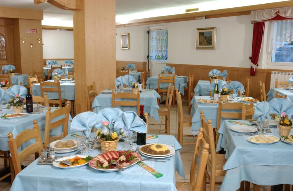 Hotel La Roccia Hotel in Province of Brescia