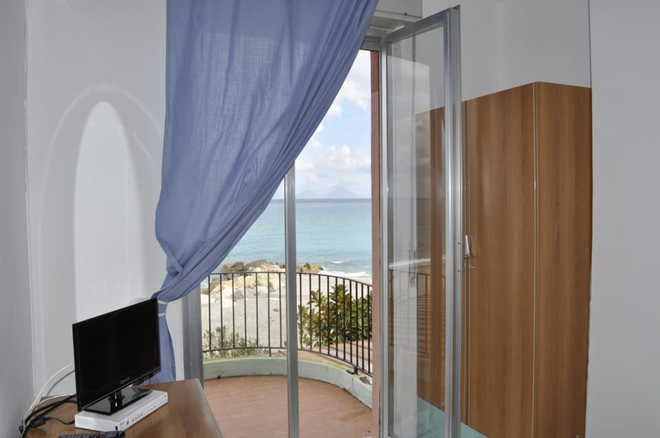 Hotel Ristorante La Scogliera - NUOVA GESTIONE Hotel in Sicily