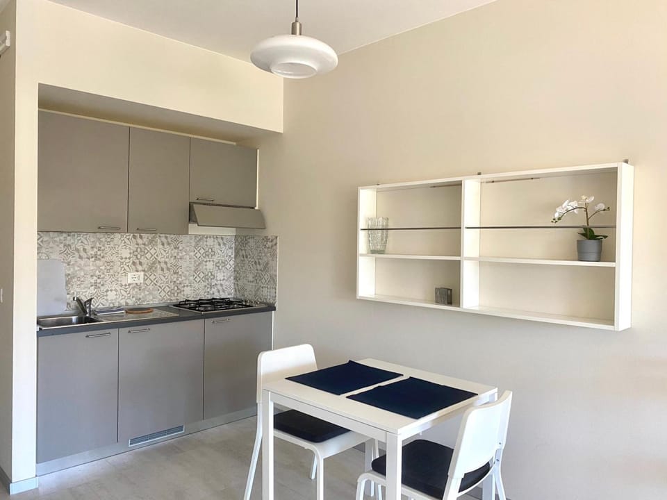 Jolly Apartments Hotel in Sirmione