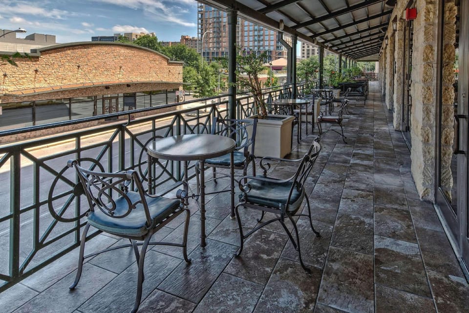 Hampton Inn & Suites Austin Downtown Hotel in Austin