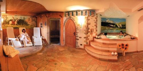 Hotel Laurino Hotel in Pozza di Fassa
