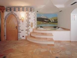 Hotel Laurino Hotel in Pozza di Fassa