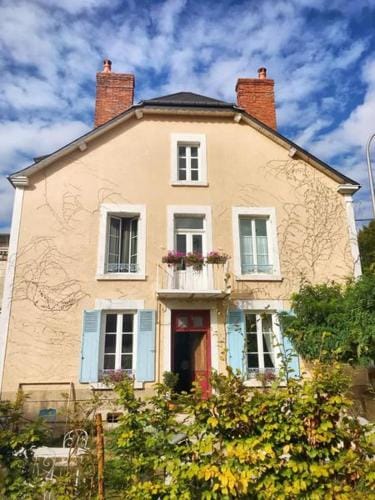 La Josephine Hotel in Centre-Val de Loire